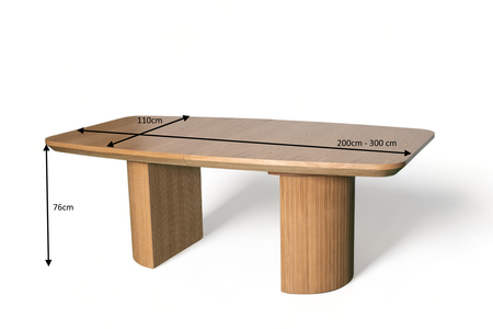 Tisch, Esstisch Auf Gerillten Beinen T71