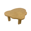 Couchtisch VAREDO B aus Eichenfurnier – organische Form, Massivholzbeine, modernes Design für Wohnzimmer & skandinavische Räume