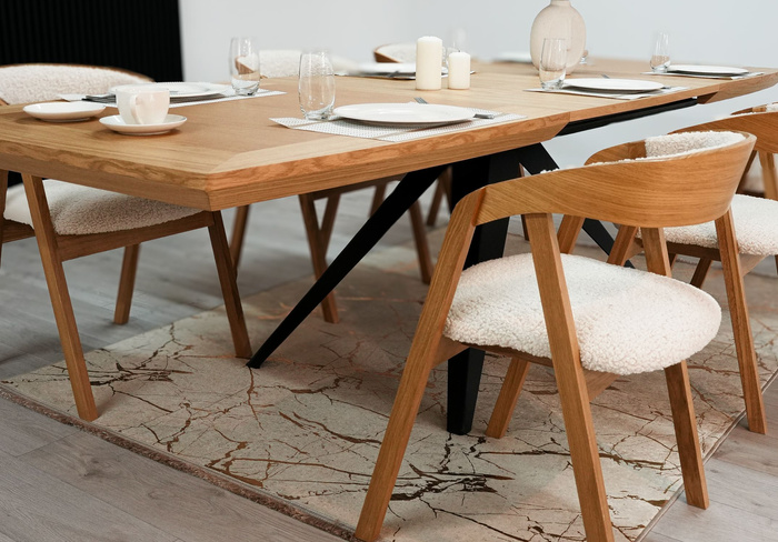 Ausziehbarer Tisch auf Metallgestell 100 x 180–280 cm Modell T56