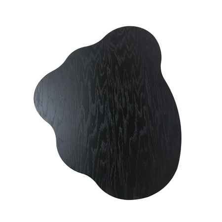 Couchtisch VAREDO B in Schwarz – organische Form, schwarze Furnierplatte, Beine aus Massivholz, modernes Design für stilvolle Wohnzimmer